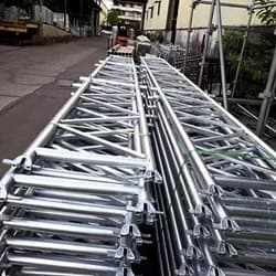 Lattice Beams